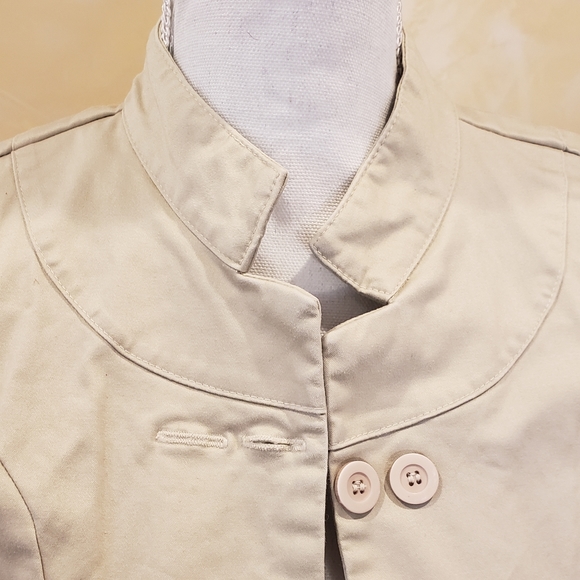 Folded & Hung Beige Button Up Trench Coat - Picture 3 of 13